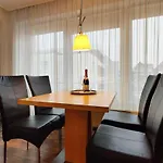 Ferienwohnung 24 in der Residenz Meeresbrandung mit Meerblick
