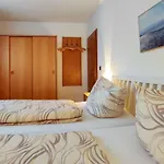 Ferienwohnung 24 in der Residenz Meeresbrandung mit Meerblick